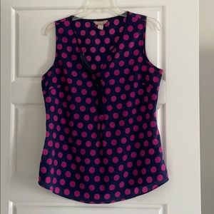 ⭐️ V-neck Banana Republic blouse ⭐️